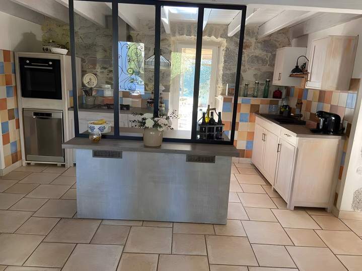 Cuisine ouverte avec verrière, Ardèche