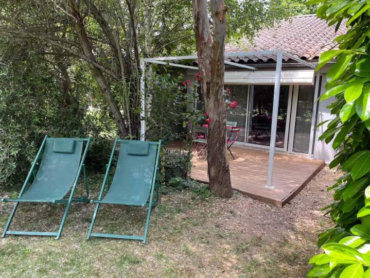 Gîte avec terrasse, Ardèche