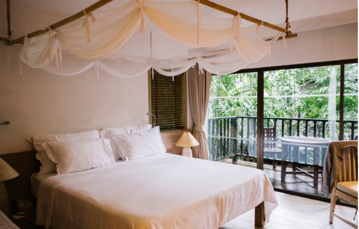 Location de chambres d'hôtes avec piscine en Ardèche